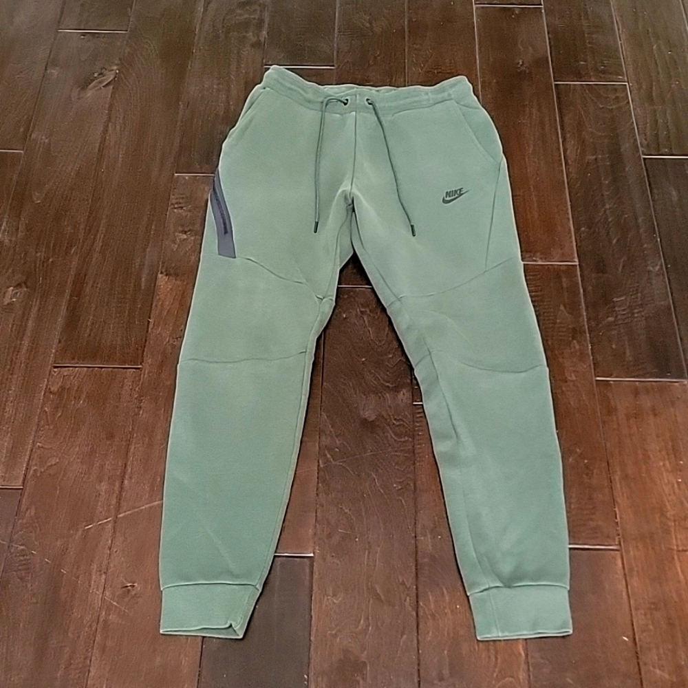 Nike sweatpants